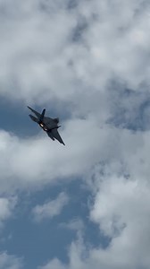 606K views · 10K reactions | 朗Incredible!! F-22 Raptor Pedal Turn at West Virginia's Greatest Airshow 2023 #f22 #aviation4u #airshow #airshowfan #airplane #aircraft #airplanelovers #flying #aviation #avgeek #aviationlovers #fyp #viral #AmaZing #usa #airshow2023 | Air Show Fan | Facebook