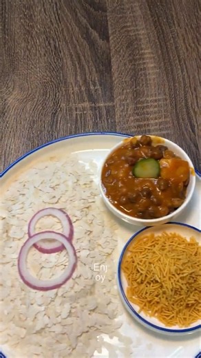 ‪Nepali Aloo Chana Masala with Chiura Breakfast Recipe by ‪@daywithrishab57‬ | Shinjuku Halal Food