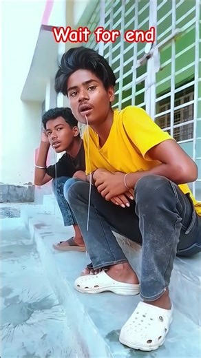 ￼मुंह से पानी #funny #comedy😂🤣#shortvideo #sketchcomedy Raju Rox 07￼