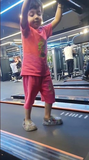 3 Year Old Baby on Treadmill | Adorable Baby Gym Time with Dad