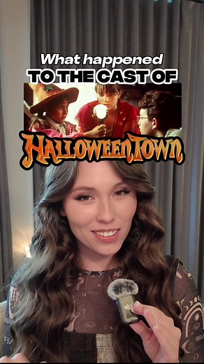 Halloweentown Cast: Where Are They Now?