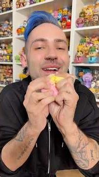Testing viral wax squishies 😳