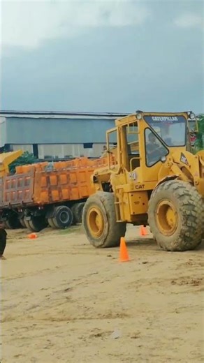 Wheel loader Operating Day 1.