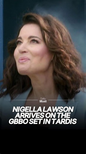 The TARDIS moment where Nigella Lawson replaces Prue Leith