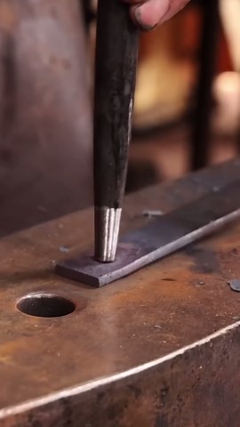 Fundamental Skills of Blacksmithing - Punching Holes