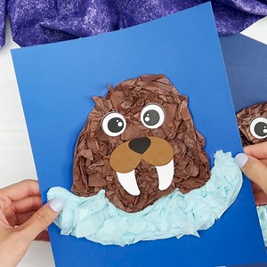 Kids will have tons of fun creating this adorable walrus tissue paper craft! Get the template on the blog. | Simple Everyday Mom