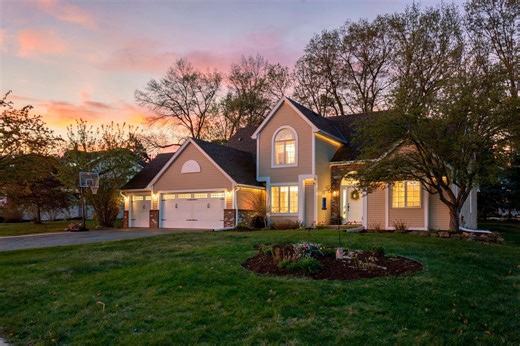 1772 Brighton Trail, Woodbury, MN 55125 - MLS 7062557 - Coldwell Banker