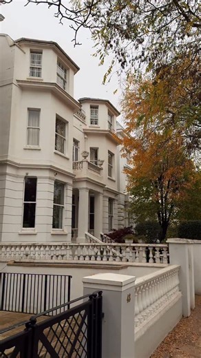 October in London 🤎🍂 #london #unitedkingdom #fblifestyle #travel | It's So London