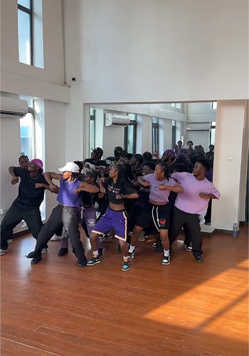 Papa SHEIN Dance Challenge: Join the Fun!