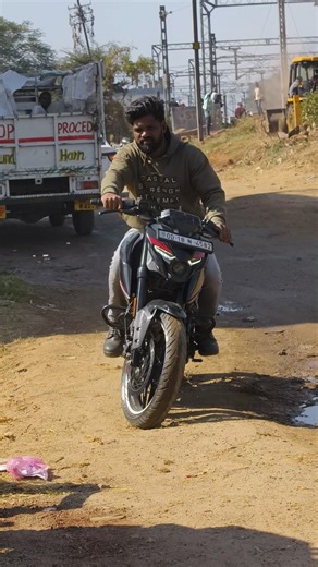 Pulsar N250 🤩🎁#n250 #rider #bajajpulsar