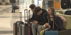 Eastern Iowa families travel for spring break