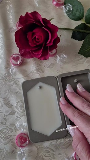 Αρωματικες ταμπλετες φιλοι μου απο κερι!!! #ValentinesDay #giftideas #foryoupage❤️❤️ #candles #handmadecandles