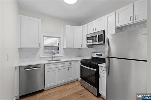 3 Edison Pl #1, East Rutherford, NJ 07073 | Estately 🧡 | MLS# 26014631