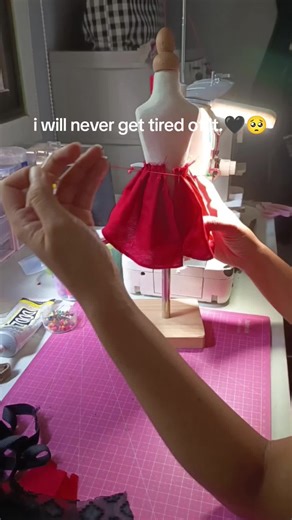 #sewing #sewingtiktok #bjdphotography #sewing #bjddolls #bjddolls #msddoll #bjdoutfit #bjdoutfit #bjdclothes #bjd