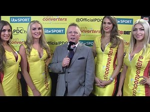 On The Wire | Meet The New Darts Walk-On Girls!
