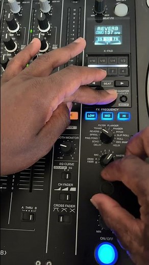 How to use some of the effects on Pioneer DJ Mixers