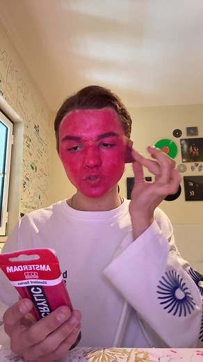Cuidados ao usar produto cosmético no rosto