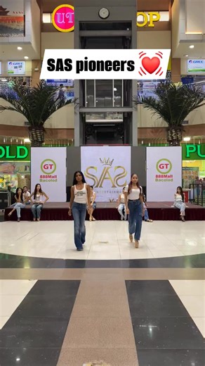 ‼️The OGs showing off their stuff😎💯 #SASacademy #SASmodelingworkshop | SAS Entertainment