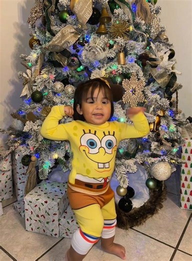 coraimaelena (@coraimaelena)’s videos with original sound - Rebecca Lee