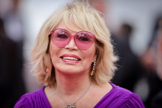 Amanda Lear soupçonnée d'être un homme : "La légende vient de...", elle balance la vérité