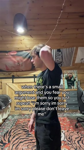 kalefensty (@kalefensty)’s video of when there's a small argument