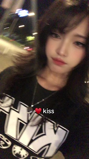 Captivating WLW Kissing Moments and Couple Scenes