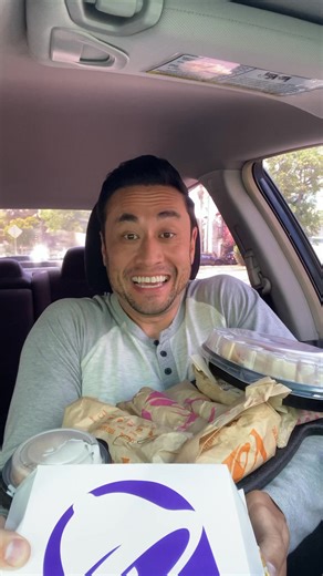 18K views · 251 reactions | Eating everything at Taco Bell   #tacobell #foodreview #critic #review #fastfood | Ham&Cheese - Ian Halfhill | Facebook