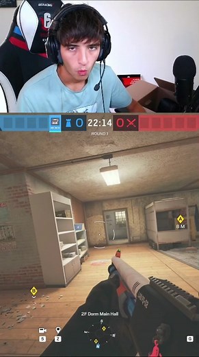 What Buttons Are We Gonna Hip Lean With on Console Rainbow 6 Siege #r6 #r6siege #royalpenguin #r6tips #rainbow6