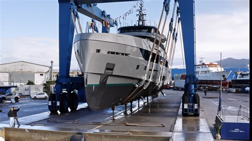 Italian shipyard Rossinavi launches the 53-metre 'Heed' superyacht in Pisa. The full-custom, all-aluminium build features exterior design by Alberto Mancini Yacht Design, interior design by Achille Salvagni Architetti and naval architecture by Arrabito. | Yacht Style