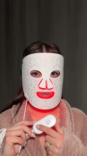 My dermatologist was shocked by these results #antiaging #lumora