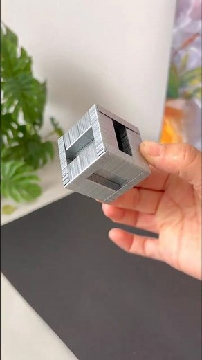 How to make Staples Cube ?