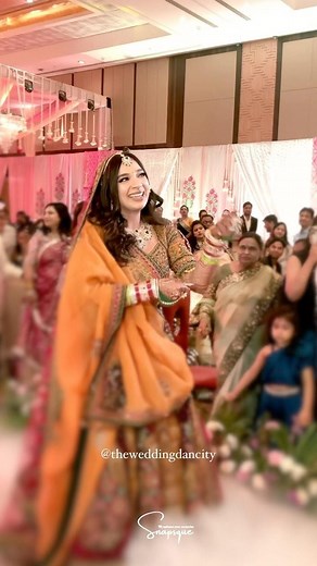 theweddingdanzity | When our bride demanded a coolest dancing entry to surprise her man, so we planned this for her. @whenchaimetrusk you beautifully nailed... | Instagram