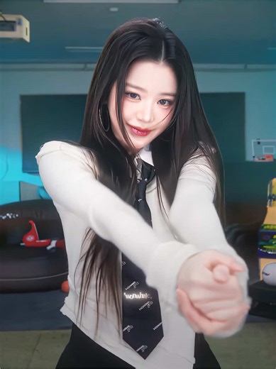 Celebrating 6k Followers with a Special Edit!