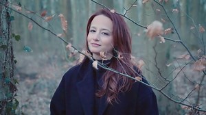 Ceren Bozkurt - Vay Haline Şarkı Sözleri -