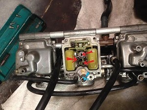 Fazer FZS 600, carb cleaning fix Poor running and performance. 1999