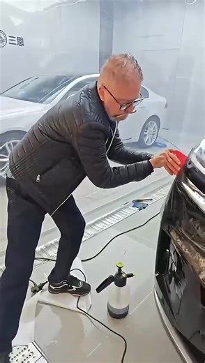 🚗💨 Testing in progress 👨‍🔧🔥 Putting our new FSE Tail Light PPF through its paces to make sure it delivers on protection, clarity, and finish. Launching soon 👀✨ #FSE #TailLightPPF #ComingSoon #PPFTesting #ppfmanufacturer