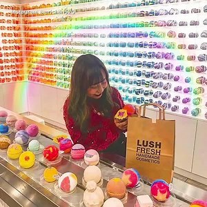 Live the Lush life when you visit their bath-bomb-only store in Harajuku. 😍 Treat yourself to a spa day >> https://traveldaily.com/2JZSZQ4 🛀 | Travel Channel