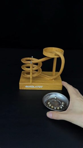 “Can Electromagnetics Keep This Moving Forever? ⚡🛠️” #ElectromagneticTech #PhysicsInMotion