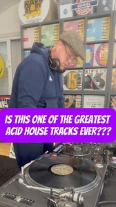 Morning all. Some 1988 Acid House for ya. Ecstasy Club - Jesus loves the acid. Have a great day everyone! #acidhouse #techno #rave #housemusic | DJ Billy Daniel Bunter