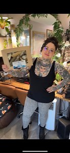 The Best Treats for Pugs – What Actually Works? 🐾If you’ve got a Pug, you know the struggle — tiny jaws, sensitive stomachs but voracious appetites! I tested a bunch of BullyBillows natural treats with Chilli and Teddy to find out what actually works for them. Here’s what we looked for: •Soft textures for easy chewing •Low fat, high protein to keep them in shape •Dental support (because, let’s be honest, Pug breath isn’t cute) •100% natural, no rawhide, gluten or grain. The verdict? They’re obs