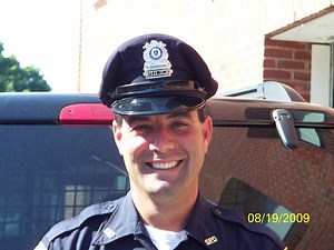 Difference Between A Crossing Guard and A Traffic Director Is ...