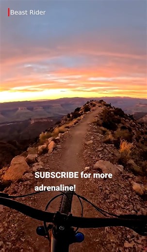 Epic Golden Hour MTB Ridge Ride! 🚵‍♂️ #Shorts