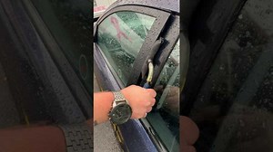 Watch A Tow Truck Driver Unlock Hyundai Elantra Without A Key
