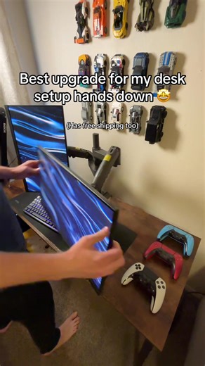 Once I got these I’ve never looked back. Monitor arms are a serious game changer for any desk setup! #monitorarms #desksetup #deskorganization #homeoffice #monitormounts @huanuo