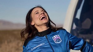'Space Gal' Emily Calandrelli becomes 100th woman in space on Blue Origin