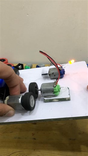 DIY simple free energy generator#lifehacks #dcmotor #diygenerator #diycrafts