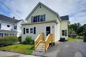 53 Frye St, Marlborough, MA 01752 - MLS 73125105 - Coldwell Banker