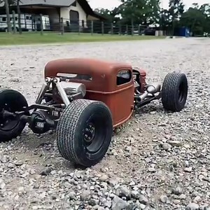 RC Rat Rod!🔥 😎 #thescaletrail 🎥 @rceveryday ⬅️⬅️⬅️ The #rcratrod #farmtruck is alive again! Video out this week. #tinytrucks #scratchbuild #ratrod #patina #rccar #rcengineering #scalerc #scaler #rc4wd | The Scale Trail