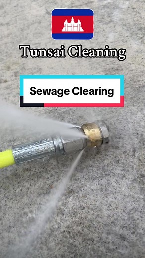 At Tunsai Cleaning, we are capable of diagnosing clogs through advanced endoscopes and providing the best solutions. #tunsaicleaning #tunsaipressurewashing #tunsaisoftwashing #cleantok #satisfying #foryou