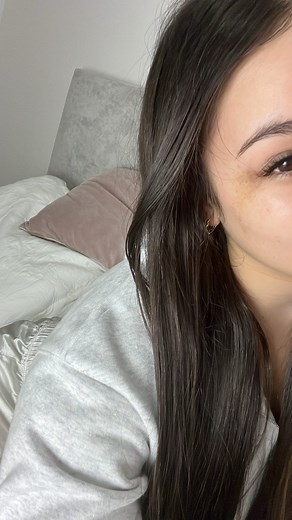 Sara Linares on Instagram: "Comenta “YO” si también quieres entrar a mi MASTERCLASS / GIRL TALK GRATIS 👩🏻‍💻✨📈, para construir la tuya 💌 Vas a aprender cómo dejar de procrastinar, vencer tus miedos y confiar más en ti misma para POR FIN empezar a construir tu “yo” soñada #sara_linaress #mujerexitosa #desarrollopersonalmujeres #mentalidaddeexito #motivacionmujer"